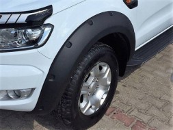 Timbernet FRFF-001 Надколі розширення надколінків бризковиків Ford Ranger 2012-2022