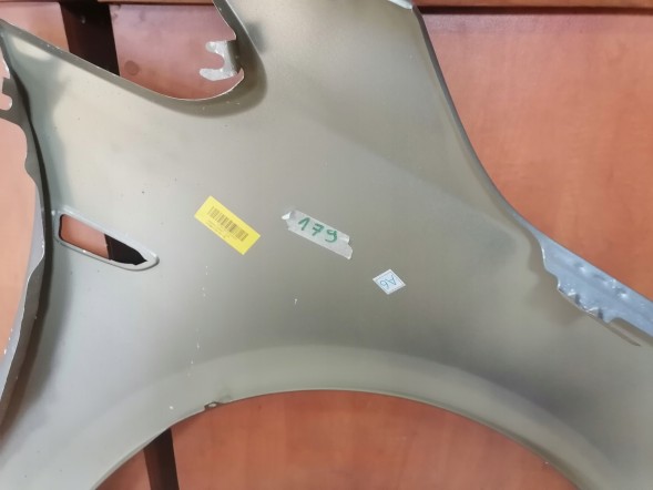 Polcar BŁOTNIK LEWY OPEL ASTRA J Z179 MASA ANTYKOROZYJNA БРИЗКОВИК ЛІВИЙ OPEL ASTRA J Z179 АНТИКОРОЗІЙНА МАСА