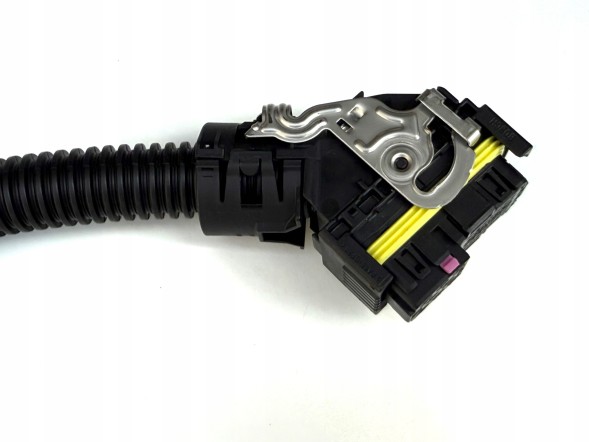 Китай Wtyczka EDC7 36PIN BOSCH Заглушка Роз'єм ECU EDC7 36pin BOSCH зароблена ДРОТИ 30см 13679432556