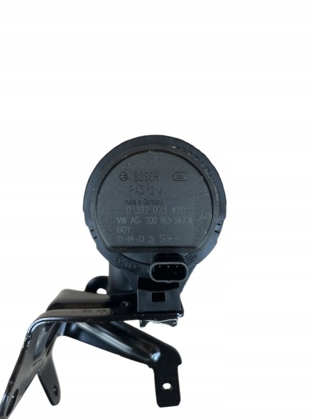 Bosch 2Q0965567A Насос охолоджуючої рідини vw oe 2q0965567a vw audi seat skoda cupra
