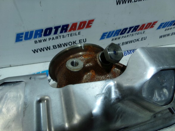 BMW OE OEM 11628570152 8570152 BMW G01 G05 G06 G07 G11 G20 G30 G31 G32 ВИПУСКНИЙ КОЛЕКТОР 8570152