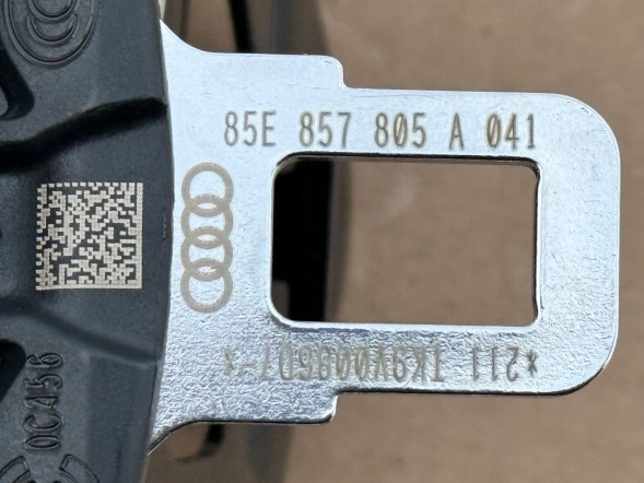 Audi OE 85e857805a Ауді А6 етрон 85Е a6 c9