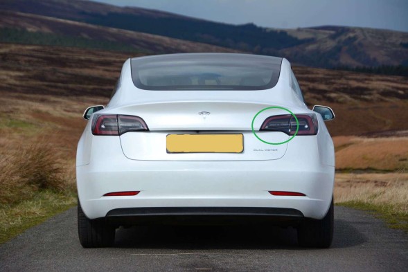 ІТС-Авто 1502089-00-B, 150208900B Лампа задня права внутрішня в люк тесла модель 3 y ліфт 150208900b нова