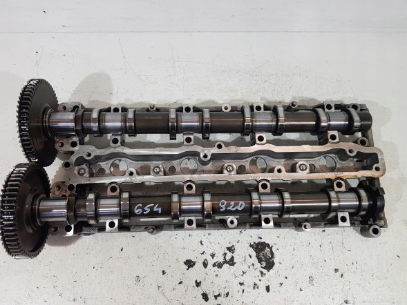 Mercedes-Benz OE A6540502500 A6540501300 Розподільчі вали з корпусом A6540502500 Mercedes W213 W205 2.0 CDI 654920