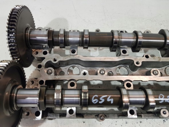 Mercedes-Benz OE A6540502500 A6540501300 Розподільчі вали з корпусом A6540502500 Mercedes W213 W205 2.0 CDI 654920