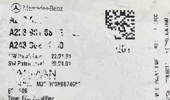 Mercedes-Benz OE OEM A2439008400 * MERCEDES A W177 W447 W223 ПІДСИЛЮВАЧ HARMAN A2439008400