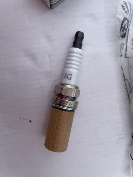 Volkswagen OE VW AUDI SEAT SKODA ŚWIECE ZAPŁONOWE As VW AUDI SEAT СКОДА СВІЧКИ ЗАПАЛЮВАННЯ