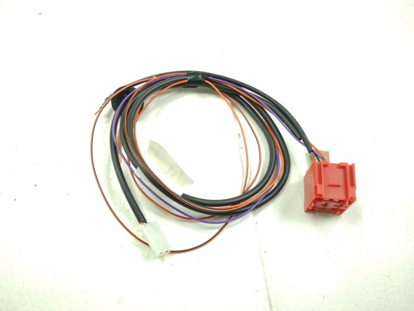 Ford OE КОМПЛЕКТ КАБЕЛІВ КОНДИЦІОНУВАННЯ ПОВІТРЯ FORD FIESTA IV 1995-2002 1051197