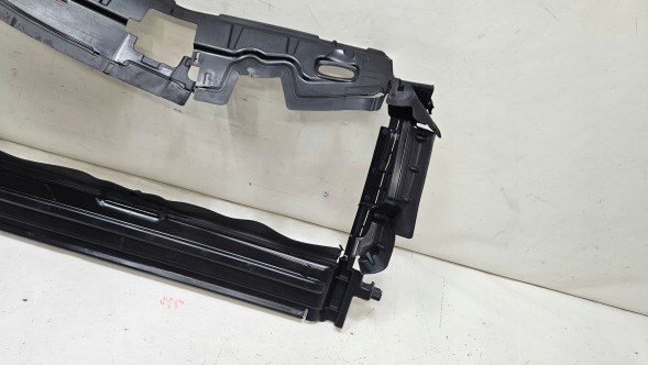 Renault OE 2147658992R GO Направляюча повітря керма Opel Vivaro Renault Trafic III 2147658992R