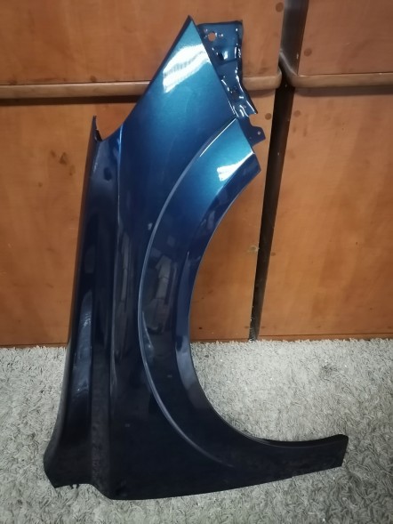 Китай 2421321 БРИЗКОВИК ПРАВИЙ ПЕРЕДНІЙ OPEL ASTRA H Z21U