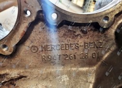 Mercedes-Benz OE A9472614401 / R 9472612801 КОРПУС КОРОБКИ ПЕРЕДАЧ ПЕРЕДНІЙ G211-12 MERCEDES 9472614401
