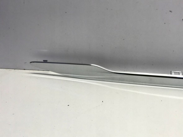 Volvo OE ПЛАНКА ПЕРЕДНІХ ЛІВИХ ДВЕРЕЙ VOLVO XC60 054493