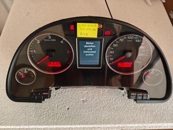 Audi OE ЛІЧИЛЬНИК ПРИЛАДІВ AUDI A4 B7 8E0920931L 0263626191