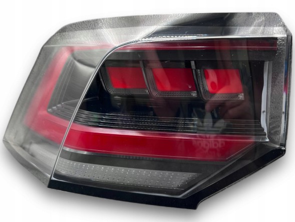 Volkswagen OE A89 ГОЛЬФ VIII 2019- ЛАМПА ЗАДНЯ ЛІВА LED IQ LIGHT 5H0945207B !J