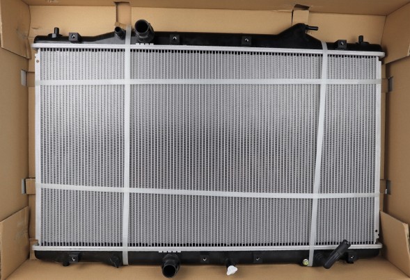 BF 19010-RFW-G01, MF222000-6160 Радіатор honda cr-v (re) 2.2 i-ctdi 2010 - 2012 р.В.