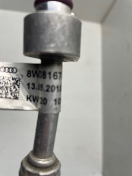Volkswagen OE ТРУБА КОНДИЦІОНЕРА AUDI 8W0816741C
