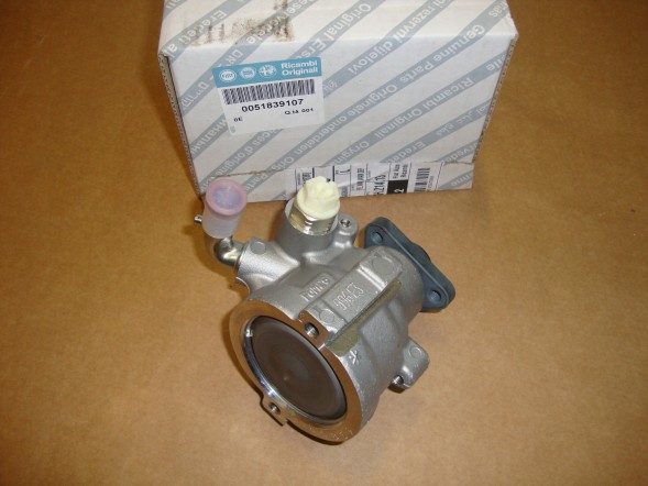 ZF 51839107 46737907 Насос гідропідсилювача керма ALFA ROMEO TWIN SPARK JTS OEM