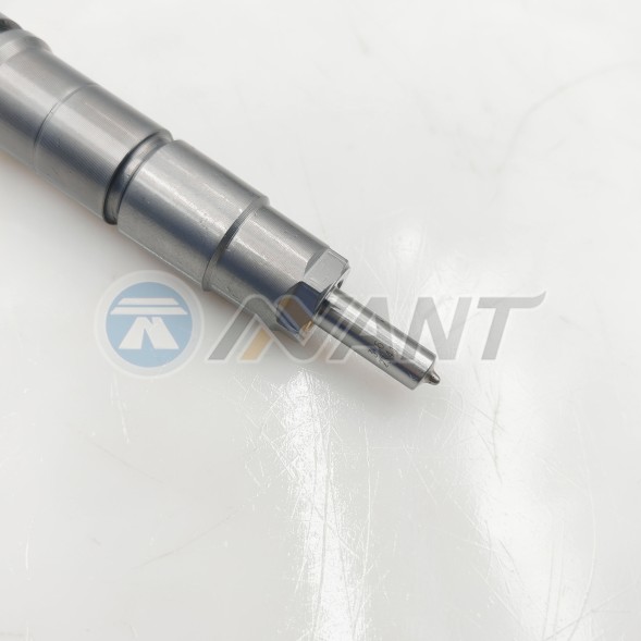 NANT Diesel Fuel Injector Engine Assembly Injection Valves with Strict Pre-Shipment Testing 0445110740