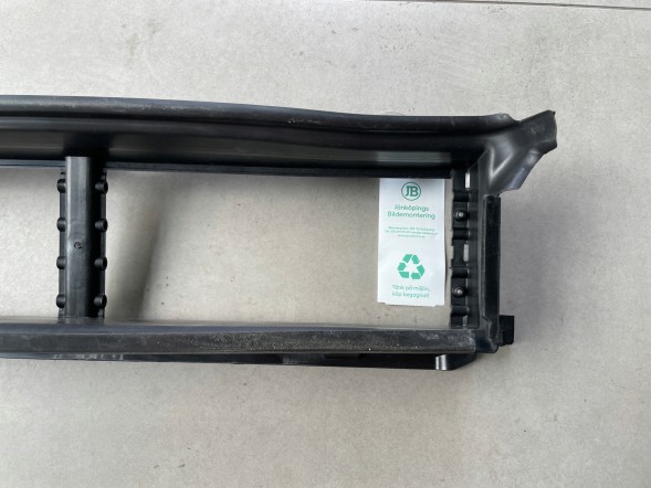 Volvo OE 32219018 Повітрозабірник volvo v60 s60 2019- oem/oe 32219018