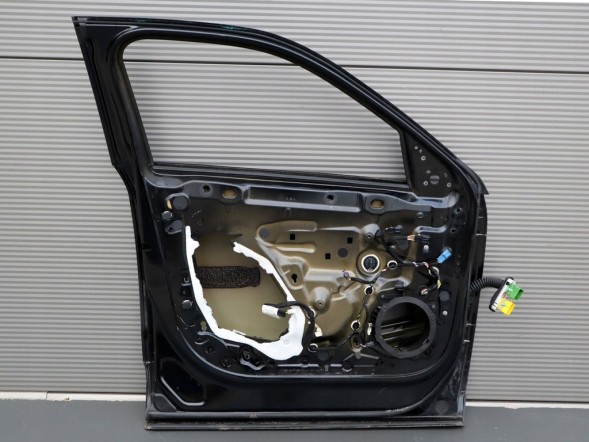 Groupe PSA ДВЕРІ ПЕРЕДНІ ЛІВІ PEUGEOT 2008 II 19- р. KTV 9831047780