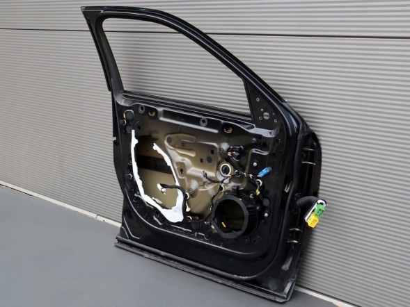 Groupe PSA ДВЕРІ ПЕРЕДНІ ЛІВІ PEUGEOT 2008 II 19- р. KTV 9831047780