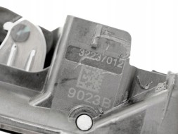 Volvo OE 32237012 VOLVO S60 V60 II XC60 II права внутрішня ручка передня задня чорна OE