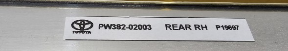 Toyota OE PW382-02003 TOYOTA OE ORYGINAŁ 123AUTOCZESCI НОВА НАКЛАДКА НА ПОРІГ ЛІВА+ПРАВА ЗАДНЯ TOYOTA COROLLA XII E21 HYBRID
