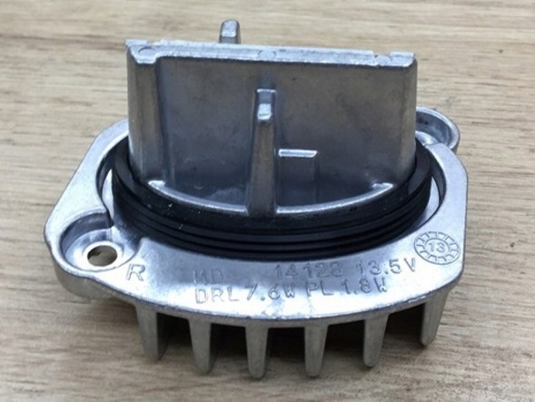 ВОЛЛЕР 63117388924 Світлодіодний модуль drl правий фронт a 5 pin для bmw 2 f22 f23 f87 m2 7388924