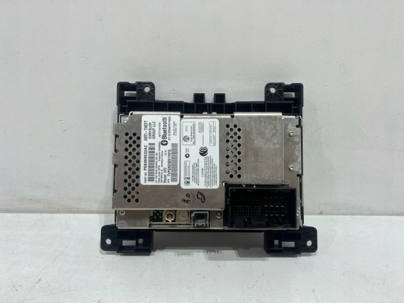 Chrysler OE 68269532AC ЗАРЯДНИЙ ПРИСТРІЙ LIFT 15 - ФАБРИЧНЕ РАДІО 5 ДЮЙМОВ ГОЛКА