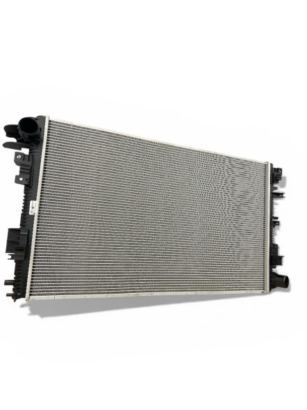 AHE RadioR746/16561546232 Радіатор RAM 1500 2500 3500 2018- 6.4 68322493AA