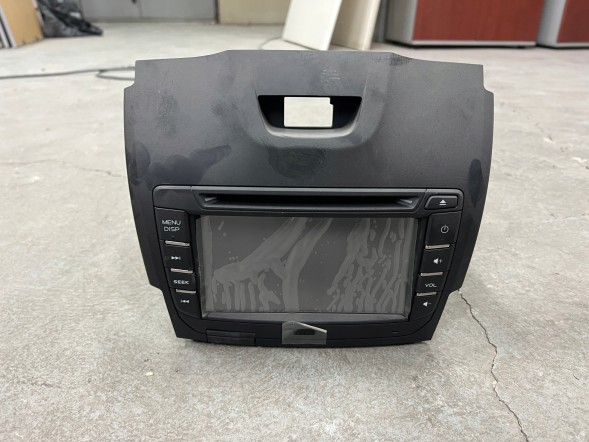 Isuzu OE 8982964530 Панель / CD/DVD/GPS автомагнітола Isuzu D-Max