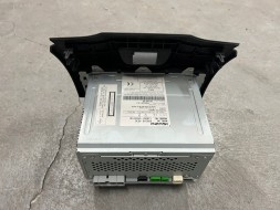 Isuzu OE 8982964530 Панель / CD/DVD/GPS автомагнітола Isuzu D-Max