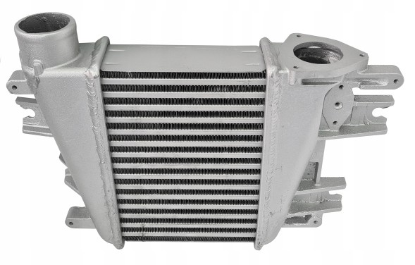 Радіатор Radio5623/5656242 Інтеркулер nissan patrol / safari 97-24 3.0d 14461vc10a