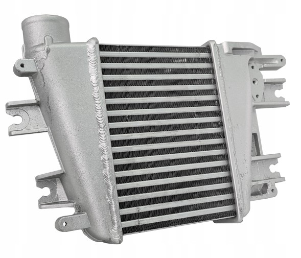 Радіатор Radio5623/5656242 Інтеркулер nissan patrol / safari 97-24 3.0d 14461vc10a