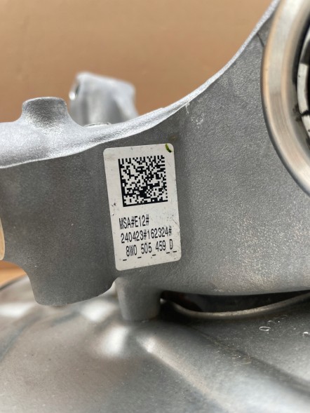 Audi OE 8W0505435AA TYŁ LEWY AUDI A4 B9 LIFT NOWA Цапфа (поворотний кулак) задньої осі ЛІВА AUDI A4 B9 LIFT / Фейсліфт AUDI A5 8W0505435AA НОВА