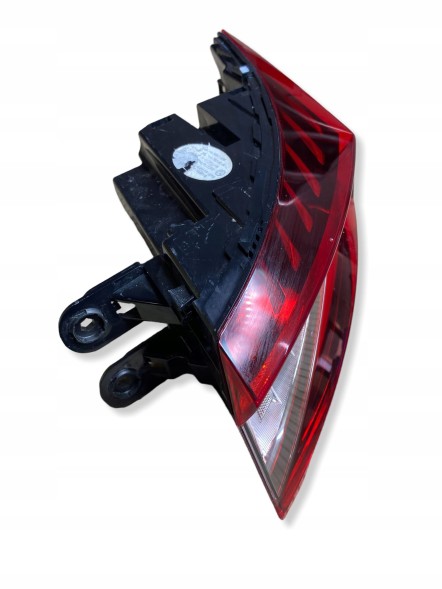 Skoda OE 75LA945208C Skoda enyaq iv лампа задня права crystal lighting led 5la945208c