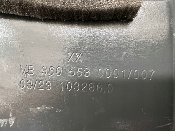 Mercedes-Benz OE a9605530001 Насос підйому кабіни mercedes actros mp4 oem a9605530001 новий