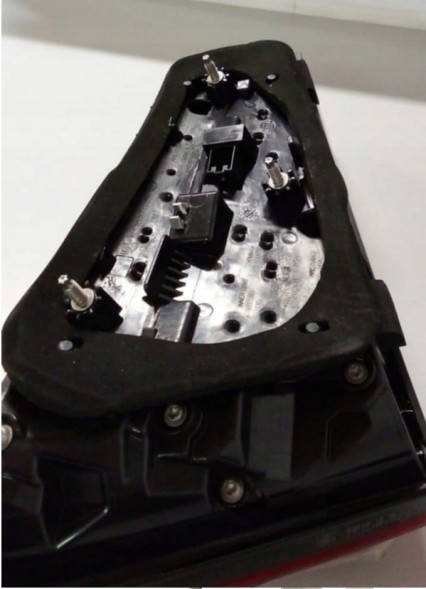 Hella 2SV 012 837-101 Hella 2sv 012 837-101 лампа задня комплексна