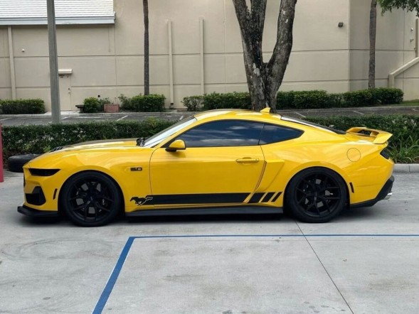 Mp Concepts JGD-MU24-SSBIG Повітрозабірники Великі - Задні FORD MUSTANG 2024-2025