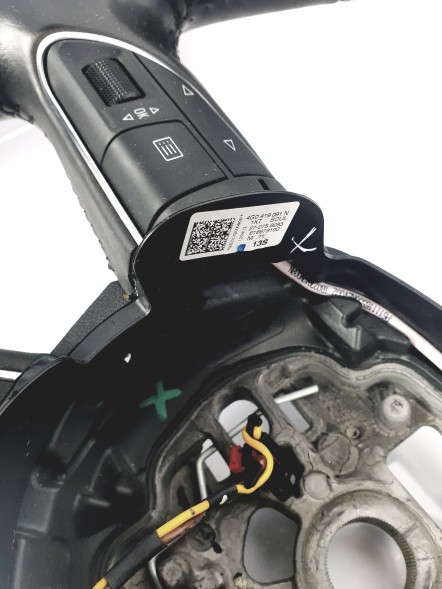 Audi OE 4G0419091N | 888.117.502 КЕРМО ШКІРА МУЛЬТИ ЧОРНА 4G0419091N AUDI A6 C7 11-18