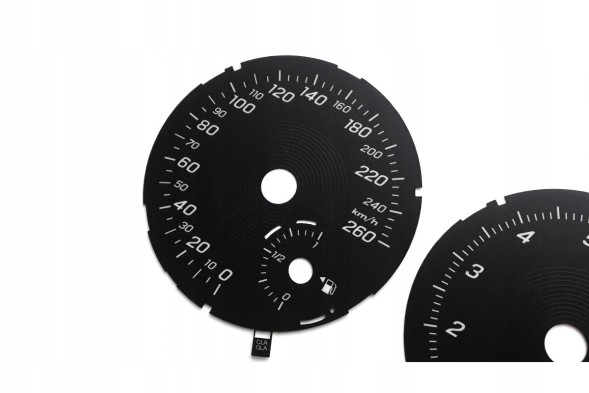 Moman 0089688087053 Mercedes GLA CLA black MPH заміна на км дизайн 2