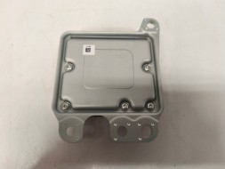 Nissan OE 98820-4KJ1A OL-CARS PRUSICE 02.3 МОДУЛЬ ДАТЧИКА ПОДУШКИ БЕЗПЕКИ NAVARA D23 98820-4KJ1A