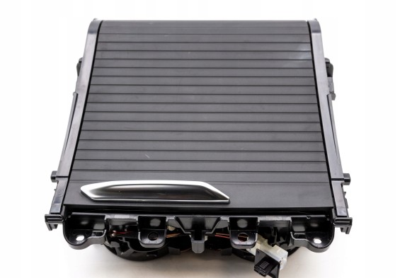 BMW OE 51165A192C1 Середній відсік для підстаканників BMW X3 G01 X4 G02 підйомник