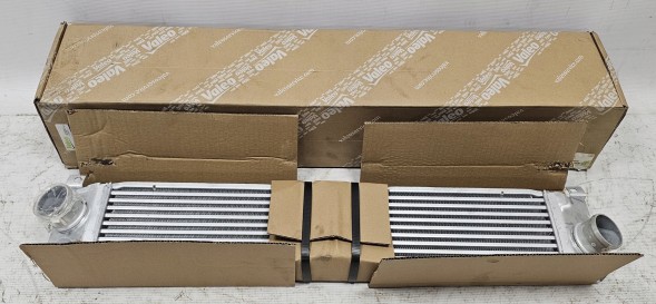 Valeo 818569 Новий охолоджувач повітря інтеркулер jumper ii / ducato iii / боксер ii