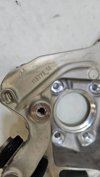 BMW OE 11577210 GO ЗАДНІЙ ПОВОРОТНИЙ КУЛАК ЛІВИЙ ЗАДНІЙ BMW X3 G01 X4 G02 НОВИЙ 6879751