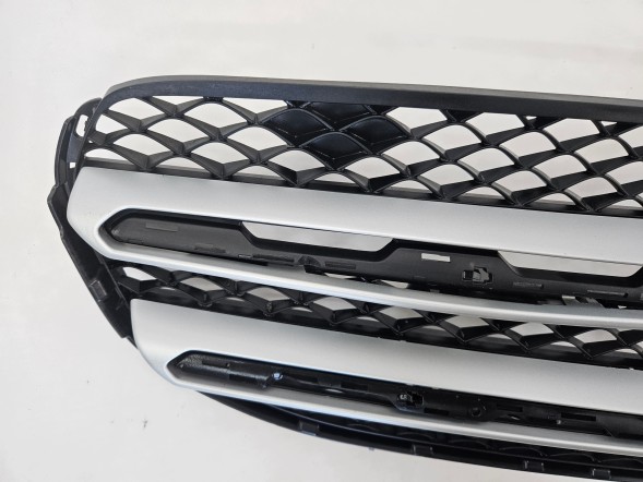 Mercedes-Benz OE MERCEDES GLC W253 2015 - 2019 GRILL ATRAPA CHŁODNICY PRZÓD A2538806676 2 MERCEDES GLC W253 2015 - 2019 РЕШІТКА РАДІАТОРА ПЕРЕДНЯ A2538806676