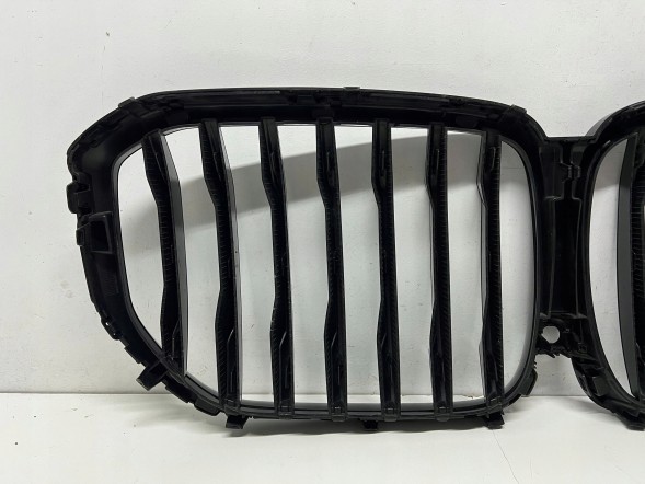 BMW OE 20240015061 vad Решітка радіатора BMW X4 G05, чорний глянець, 20240015061