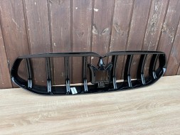 Maserati OE 607167501 ORG MASERATI GRECALE V6 НОВА ФІГУРА ГРИЛЬ 607167501 BLATR130