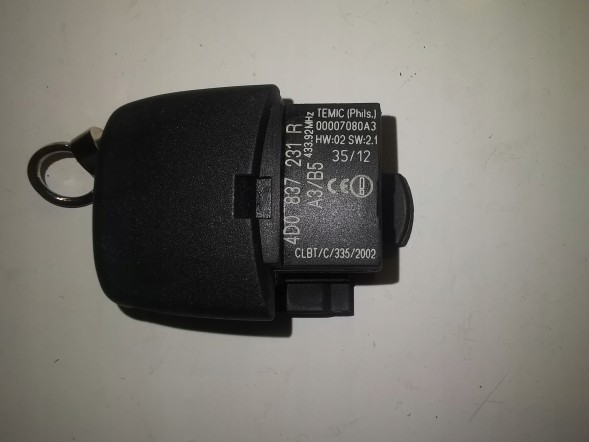 Audi OE Ключ пульт дистанційного керування AUDI A3 A4 A6 4D0837231R
