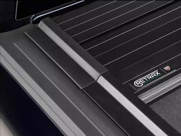 Китай 30374 RETRAX IX Алюмінієва рольставня 6,5 футів Ford F-150 15-